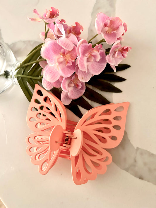 Light Pink Butterfly Claw